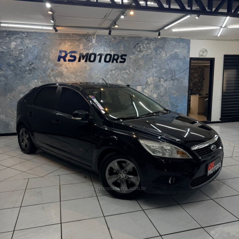 FOCUS 1.6 GLX 8V FLEX 4P MANUAL - 2011 - CAXIAS DO SUL