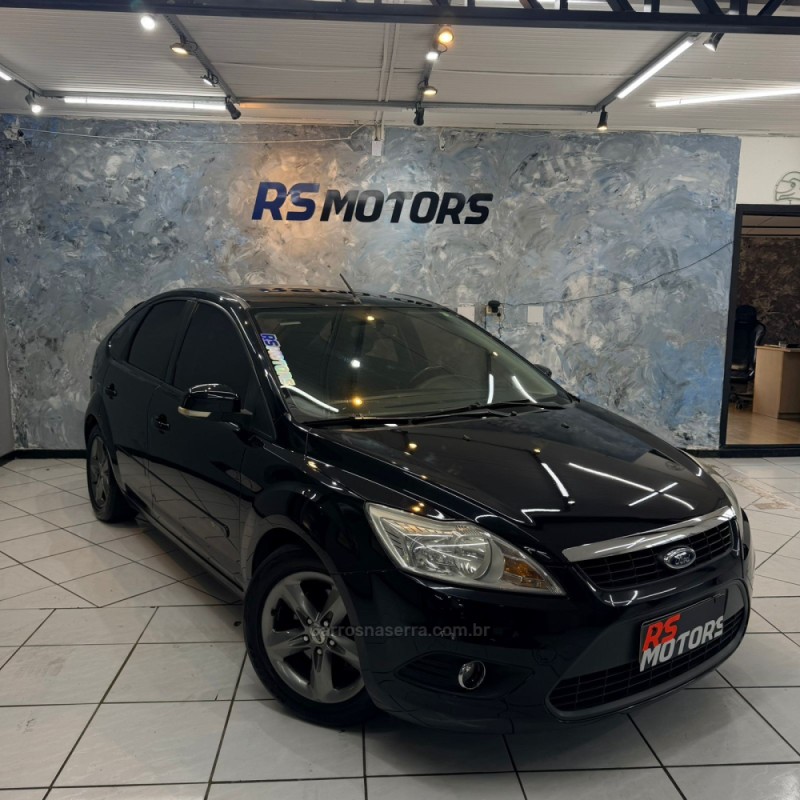 FOCUS 1.6 GLX 8V FLEX 4P MANUAL - 2011 - CAXIAS DO SUL