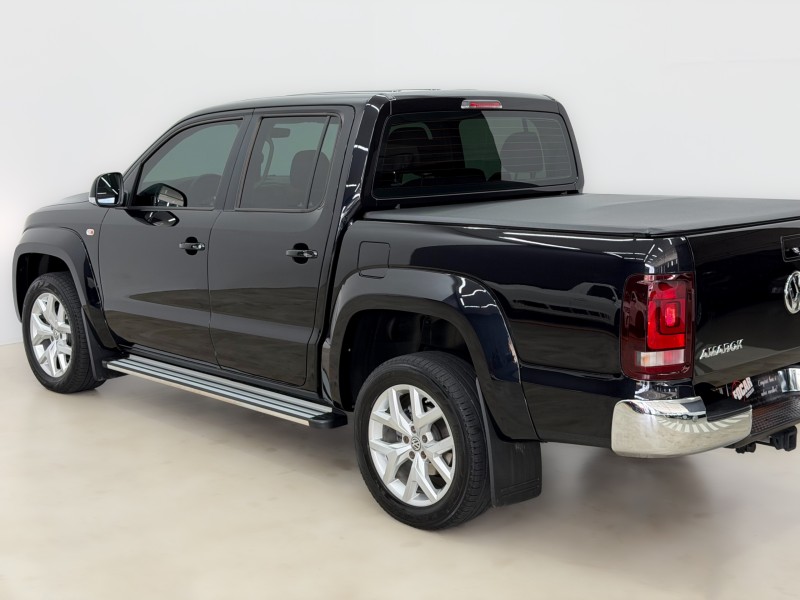 AMAROK 3.0 V6 TDI HIGHLINE CD DIESEL 4MOTION AUTOMÁTICO - 2024 - CAXIAS DO SUL