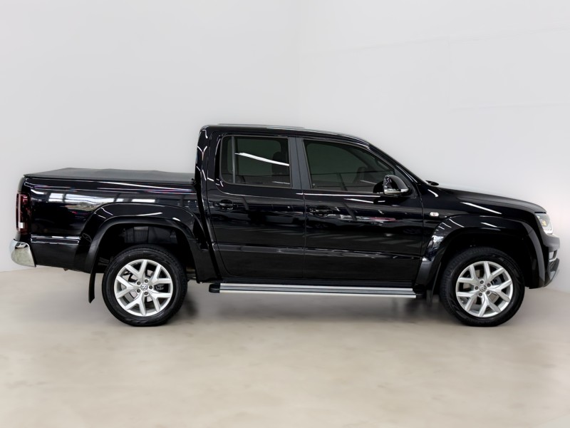 AMAROK 3.0 V6 TDI HIGHLINE CD DIESEL 4MOTION AUTOMÁTICO - 2024 - CAXIAS DO SUL