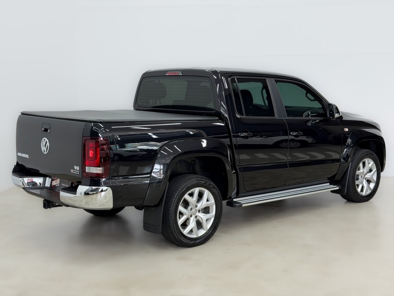 AMAROK 3.0 V6 TDI HIGHLINE CD DIESEL 4MOTION AUTOMÁTICO - 2024 - CAXIAS DO SUL