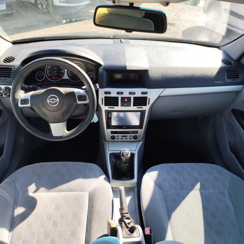 VECTRA 2.0 MPFI ELEGANCE 8V FLEX 4P MANUAL - 2006 - VENâNCIO AIRES
