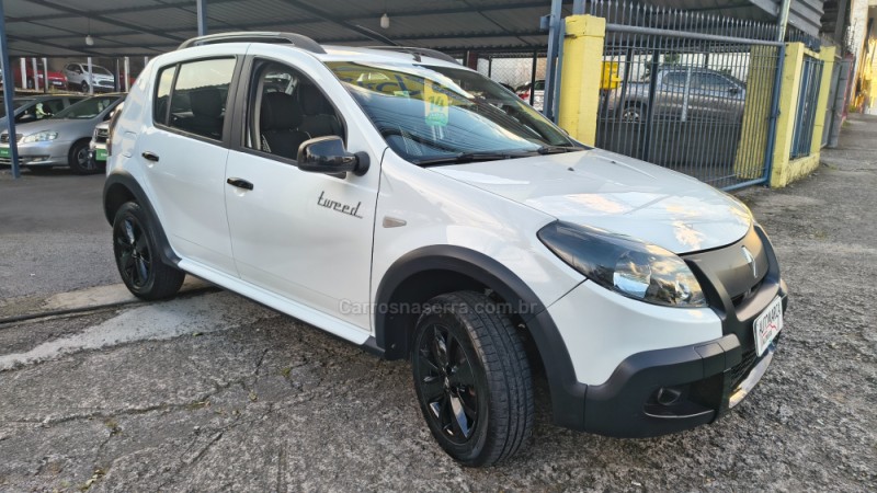 SANDERO 1.6 STEPWAY TWEED 8V FLEX 4P MANUAL - 2014 - CAXIAS DO SUL