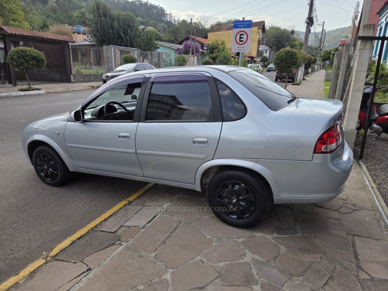 CLASSIC 1.0 MPFI LS 8V FLEX 4P MANUAL - 2012 - PICADA CAFé