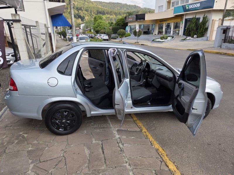 CLASSIC 1.0 MPFI LS 8V FLEX 4P MANUAL - 2012 - PICADA CAFé