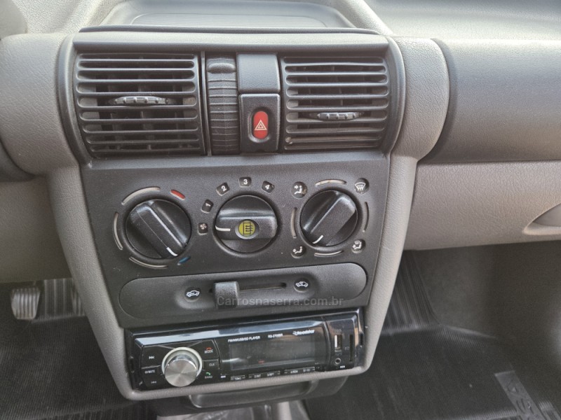 CLASSIC 1.0 MPFI LS 8V FLEX 4P MANUAL - 2012 - PICADA CAFé