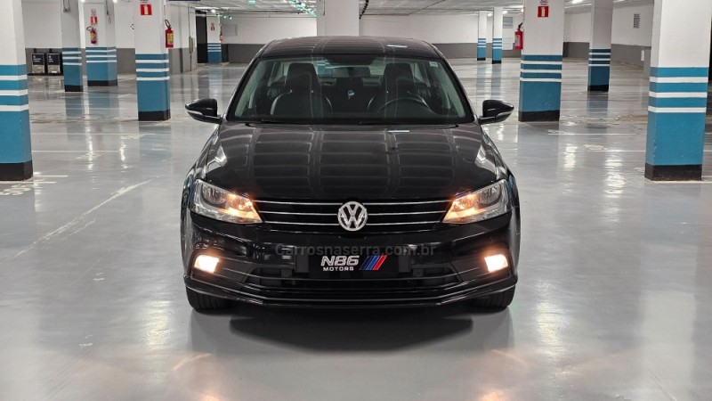 JETTA 2.0 TSI HIGHLINE 211CV GASOLINA 4P DSG - 2016 - PORTO ALEGRE