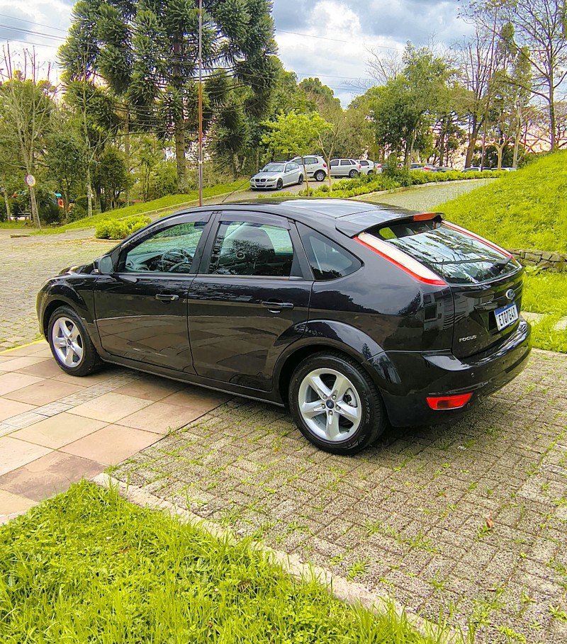 FOCUS 1.6 SE 16V FLEX 4P MANUAL - 2012 - FARROUPILHA