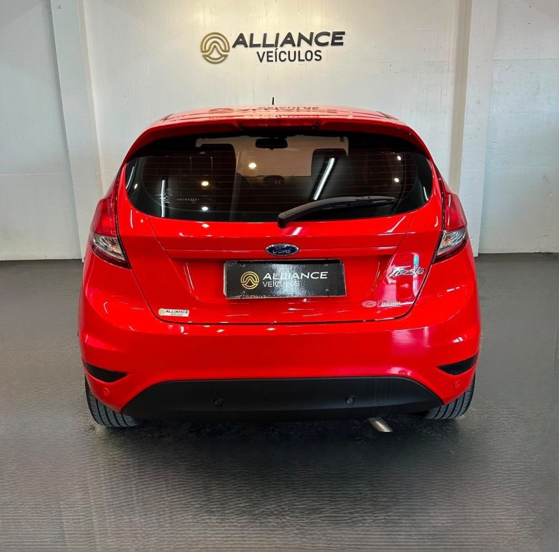 FIESTA 1.6 SEL HATCH 16V FLEX 4P MANUAL - 2017 - CAXIAS DO SUL