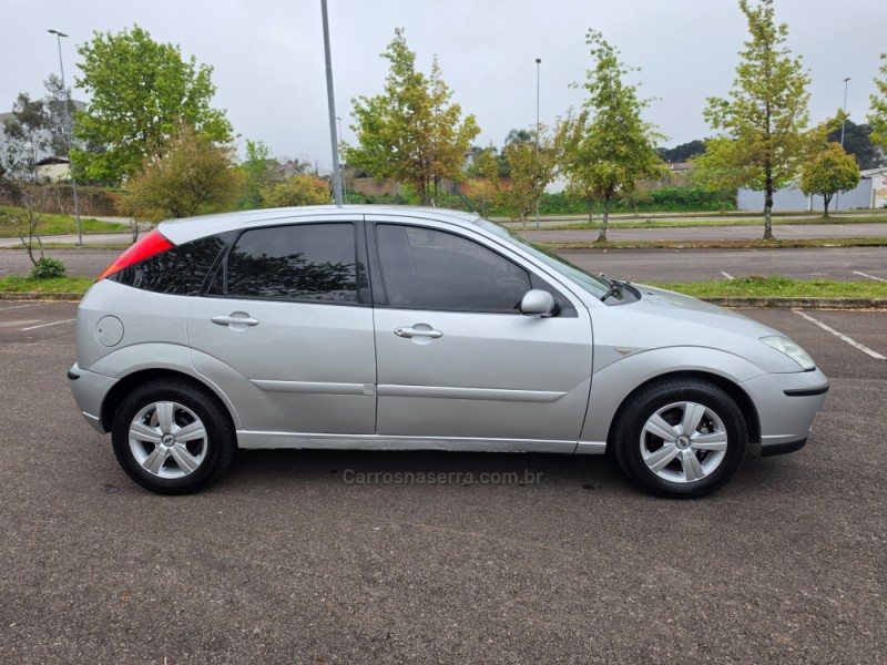 FOCUS 1.6 GLX 16V FLEX 4P MANUAL - 2008 - BENTO GONçALVES