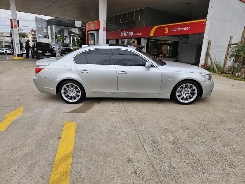 530I 3.0 SEDAN 24V GASOLINA 4P AUTOMÁTICO - 2005 - CAXIAS DO SUL