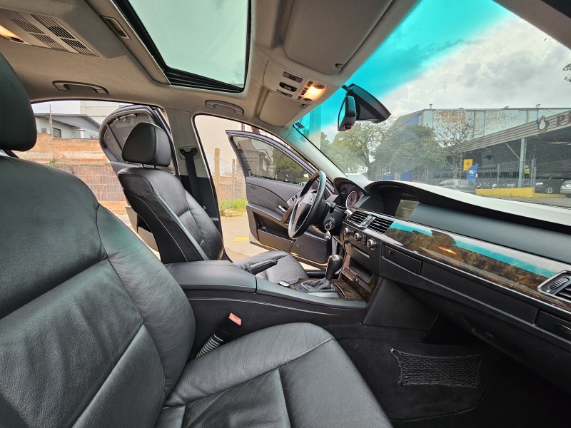 530I 3.0 SEDAN 24V GASOLINA 4P AUTOMÁTICO - 2005 - CAXIAS DO SUL