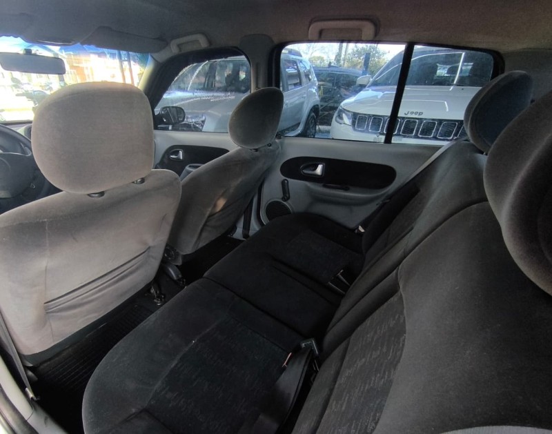 CLIO 1.6 PRIVILÉGE 16V FLEX 4P MANUAL - 2006 - CANELA