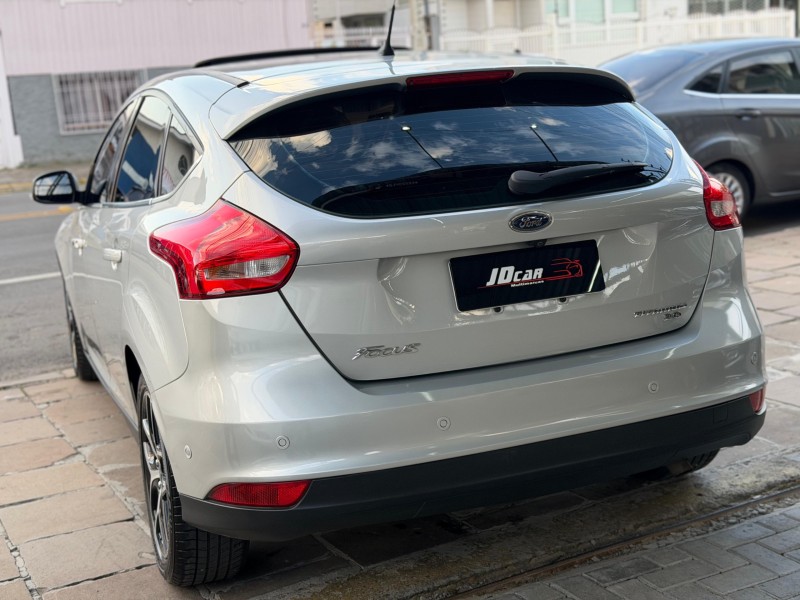 FOCUS 2.0 TITANIUM PLUS 16V FLEX 4P AUTOMÁTICO - 2016 - CAXIAS DO SUL