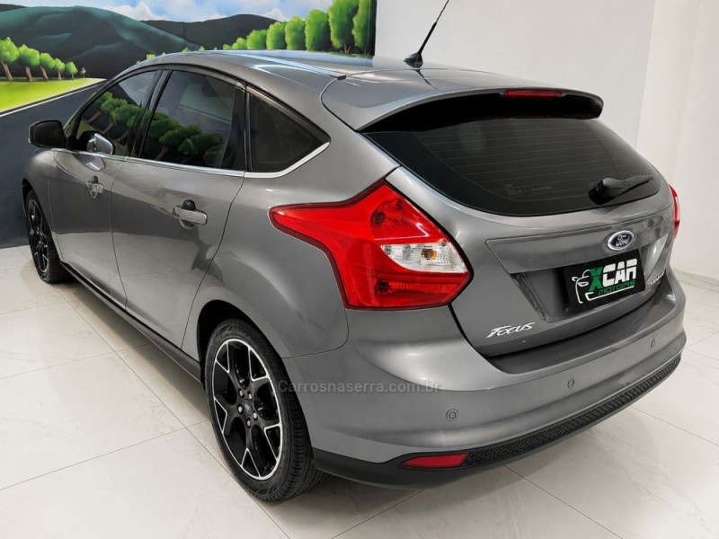 FOCUS 2.0 SE PLUS FASTBACK 16V FLEX 4P AUTOMÁTICO - 2014 - BENTO GONçALVES