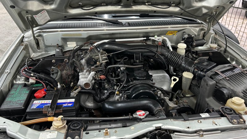 PAJERO TR4 2.0 4X4 16V 131CV GASOLINA 4P MANUAL - 2005 - CAXIAS DO SUL