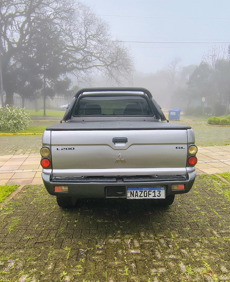 L200 2.5 GL 4X4 CD 8V TURBO DIESEL 4P MANUAL - 2008 - FARROUPILHA