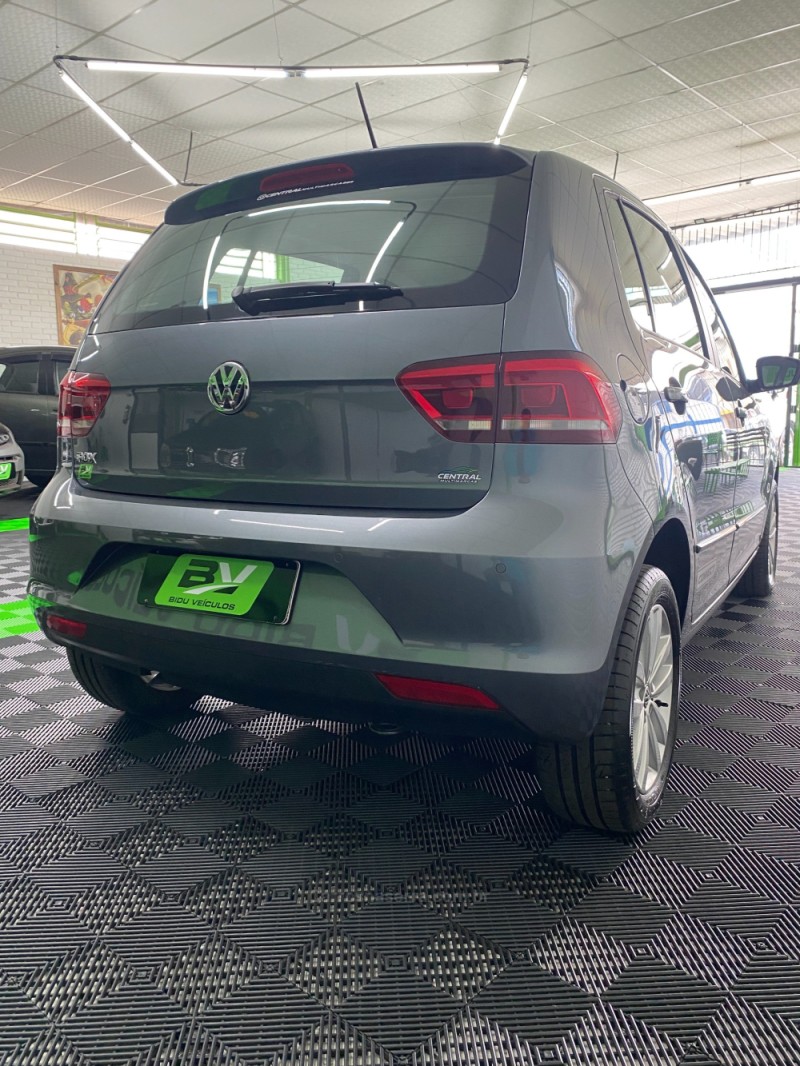 FOX 1.6 CONNECT 8V FLEX 4P MANUAL - 2020 - VACARIA