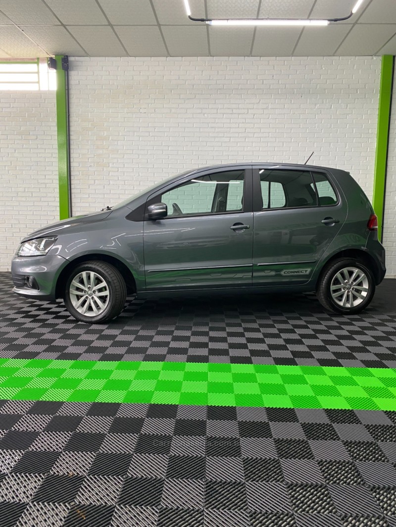 FOX 1.6 CONNECT 8V FLEX 4P MANUAL - 2020 - VACARIA