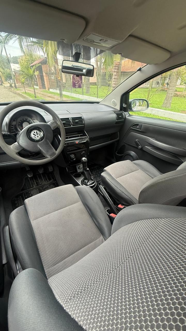 FOX 1.0 MI 8V FLEX 4P MANUAL - 2006 - FELIZ