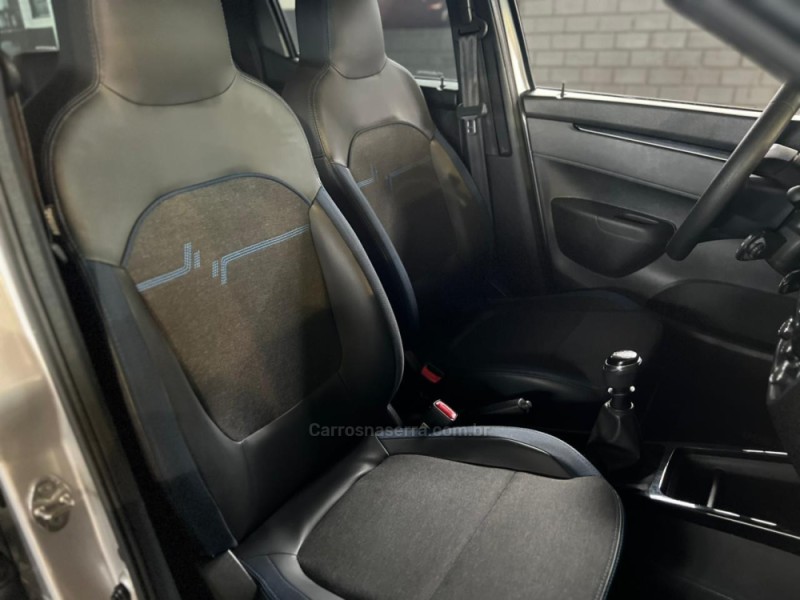 KWID 1.0 12V SCE FLEX INTENSE MANUAL - 2026 - CAXIAS DO SUL
