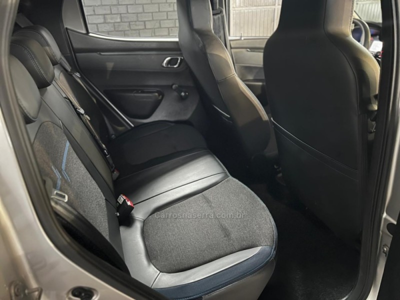 KWID 1.0 12V SCE FLEX INTENSE MANUAL - 2026 - CAXIAS DO SUL