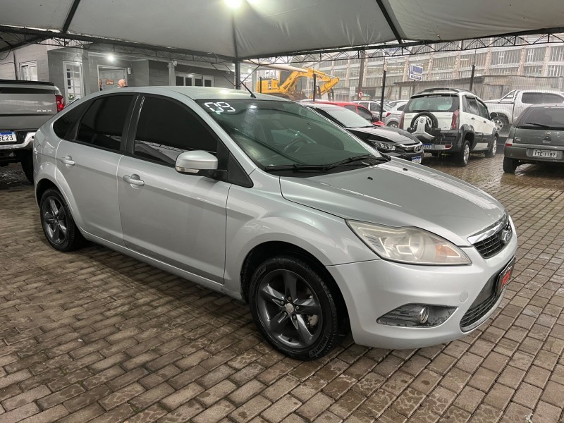 FOCUS 2.0 HA 16V GASOLINA 4P MANUAL - 2009 - CAXIAS DO SUL