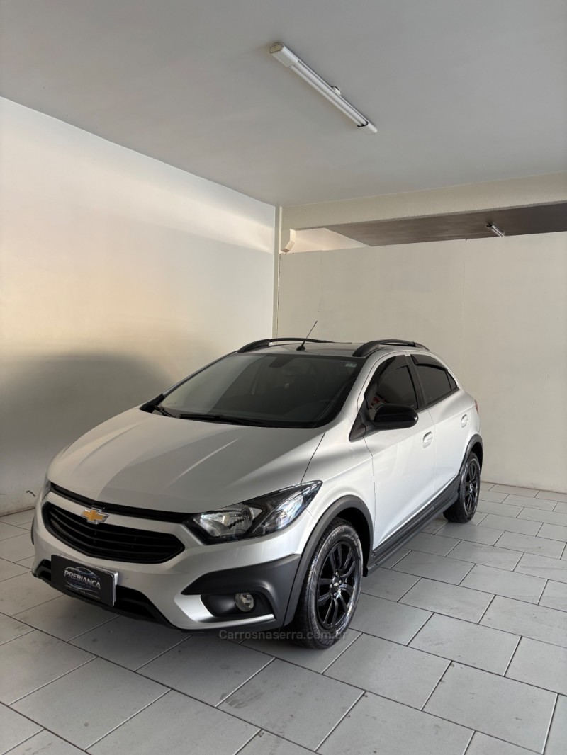 ONIX 1.4 MPFI ACTIV 8V FLEX 4P AUTOMÁTICO