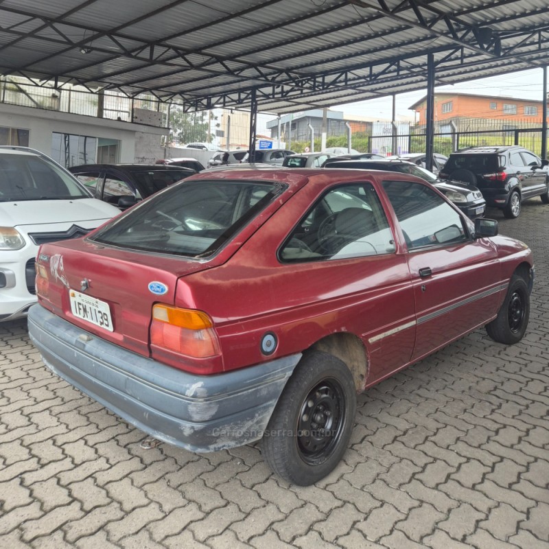 ESCORT 1.6 MPI GL 8V GASOLINA 4P MANUAL - 1993 - CAXIAS DO SUL