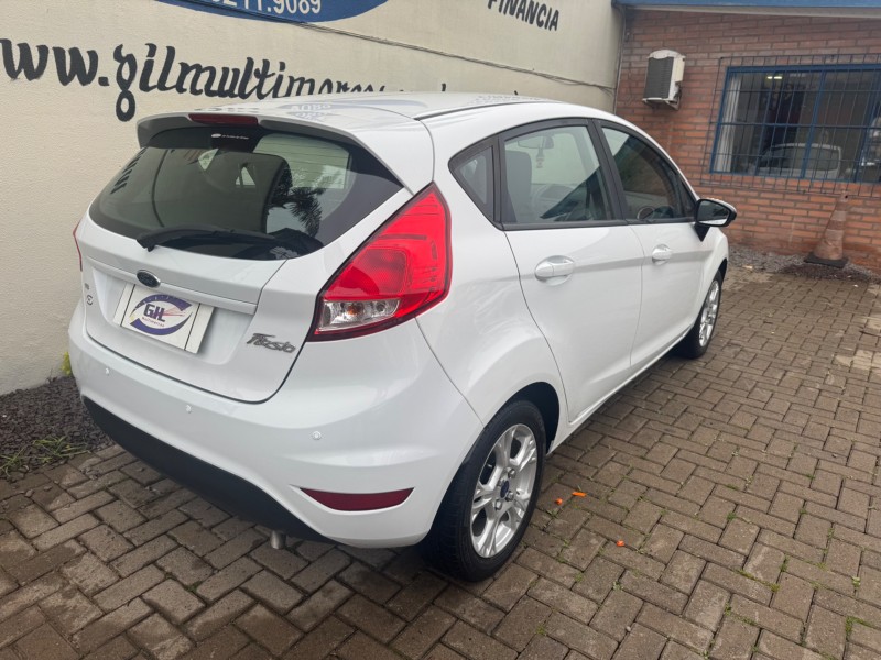 FIESTA 1.6 SE HATCH 16V FLEX 4P MANUAL - 2014 - CAXIAS DO SUL