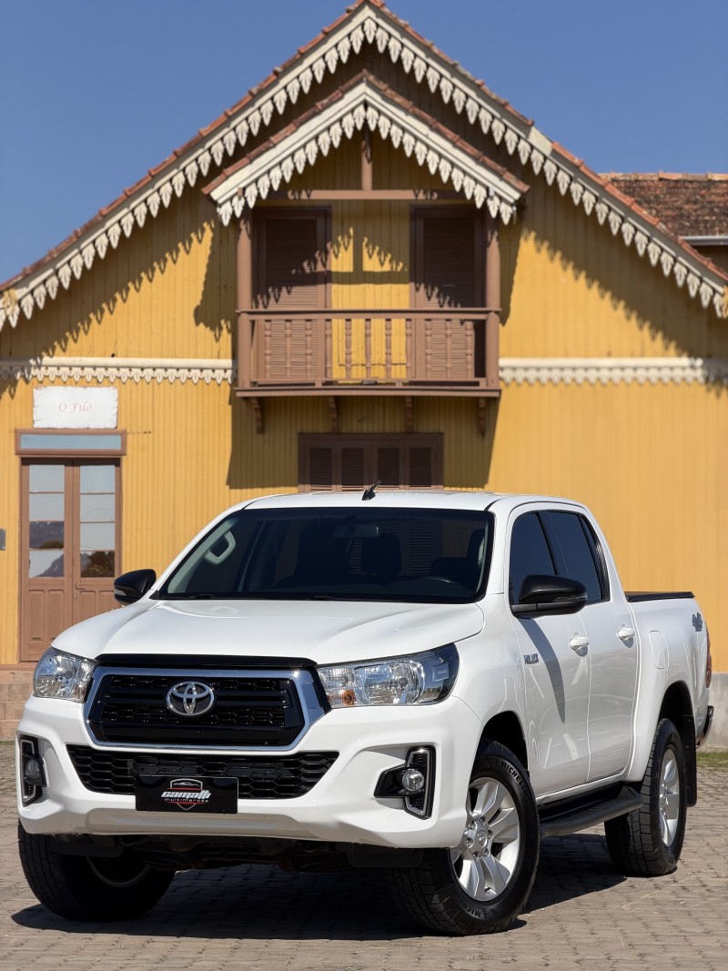 hilux 2.8 sr 4x4 cd 16v diesel 4p automatico 2020 antonio prado