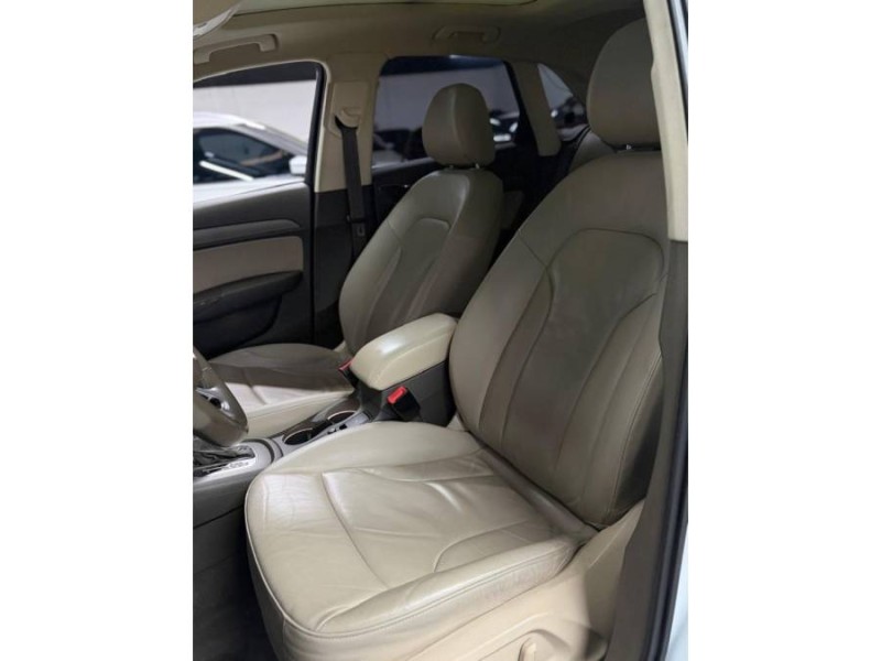 Q3 2.0 TFSI AMBIENTE QUATTRO 4P GASOLINA S TRONIC - 2014 - CAXIAS DO SUL