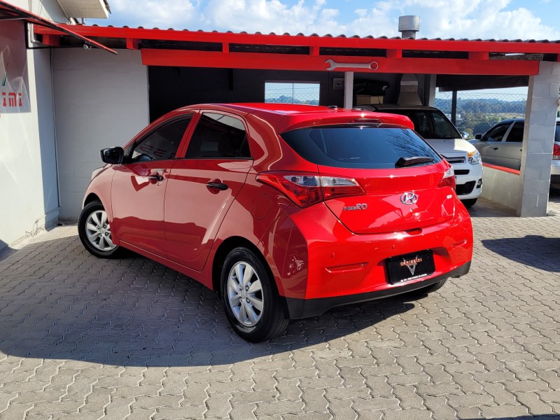 HB20 1.0 COMFORT PLUS 12V FLEX 4P MANUAL - 2013 - CARLOS BARBOSA