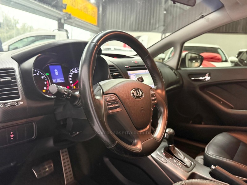 CERATO 1.6 EX SEDAN 16V GASOLINA 4P AUTOMÁTICO - 2015 - NOVO HAMBURGO