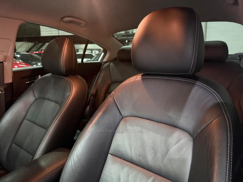 CERATO 1.6 EX SEDAN 16V GASOLINA 4P AUTOMÁTICO - 2015 - NOVO HAMBURGO