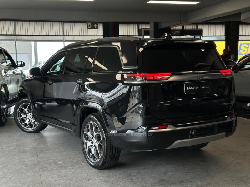COMMANDER 1.3 OVERLAND T270 16V 4X2 TURBO FLEX 4P AUTOMÁTICO - 2023 - NOVO HAMBURGO