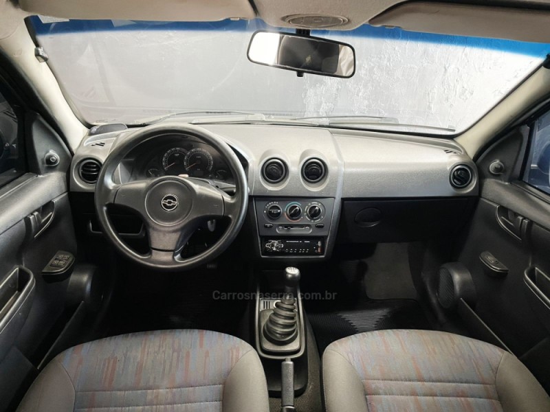 CELTA 1.0 MPFI VHC SPIRIT 8V GASOLINA 4P MANUAL - 2008 - CAXIAS DO SUL
