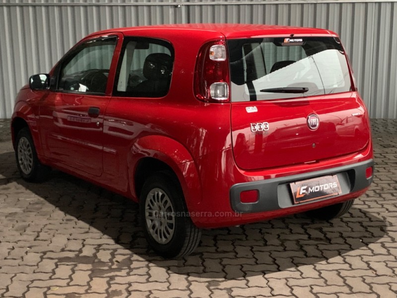 UNO 1.0 EVO VIVACE 8V FLEX 2P MANUAL - 2013 - CAXIAS DO SUL