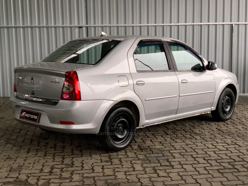LOGAN 1.0 EXPRESSION 16V FLEX 4P MANUAL - 2013 - CAXIAS DO SUL