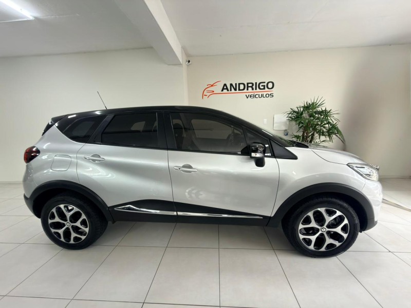 CAPTUR 1.6 16V FLEX INTENSE AUTOMÁTICO - 2019 - CAXIAS DO SUL