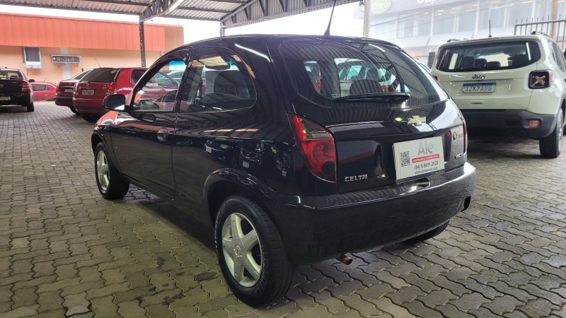 CELTA 1.0 MPFI LS 8V FLEX 2P MANUAL - 2012 - GARIBALDI
