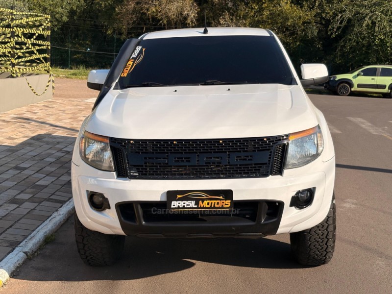 RANGER 2.2 XL 4X4 CD 16V DIESEL 4P MANUAL - 2014 - ESTâNCIA VELHA