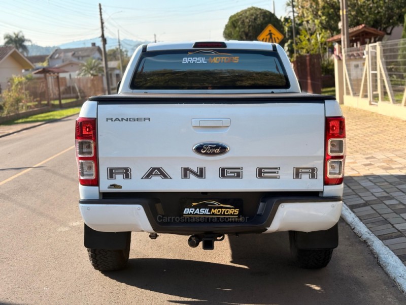 RANGER 2.2 XL 4X4 CD 16V DIESEL 4P MANUAL - 2014 - ESTâNCIA VELHA