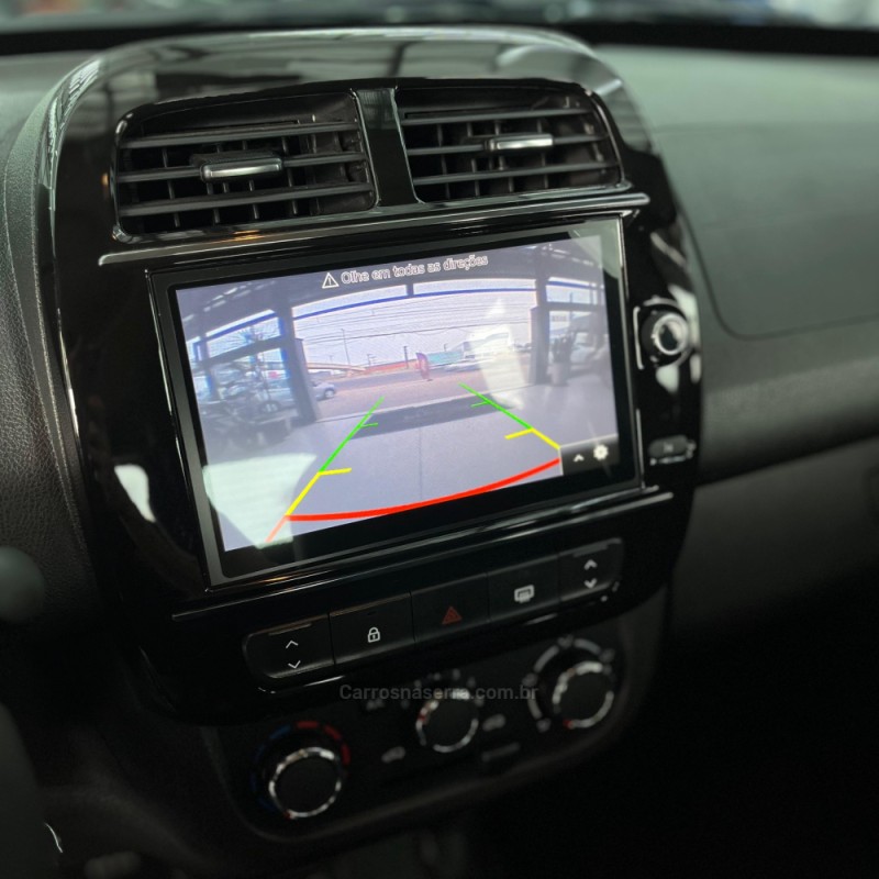 KWID 1.0 12V SCE FLEX INTENSE MANUAL - 2024 - CANOAS