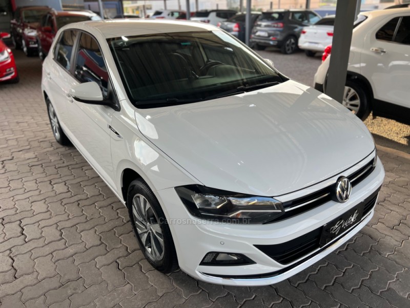 POLO 1.0	200 TSI HIGHLINE AUTOMÁTICO  - 2019 - BOM PRINCíPIO