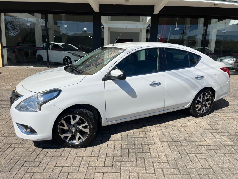 versa 1.6 16v sl flexstart flex 4p automatico 2017 caxias do sul