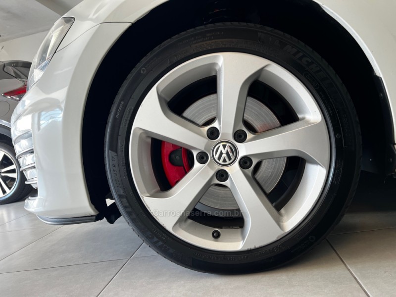 GOLF 2.0 TSI GTI 16V TURBO GASOLINA 4P AUTOMÁTICO - 2017 - CARLOS BARBOSA