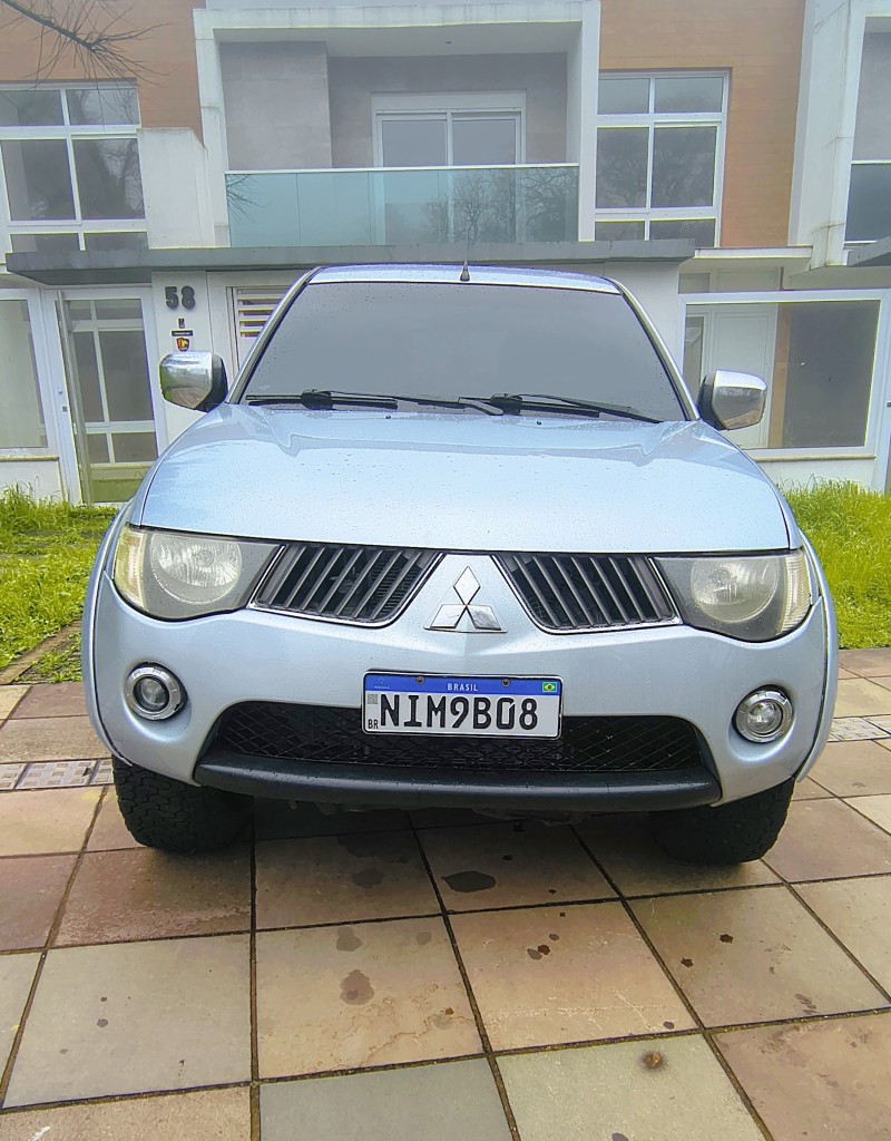 L200 TRITON 3.2 HPE 4X4 CD 16V TURBO INTERCOOLER DIESEL 4P AUTOMÁTICO - 2010 - FARROUPILHA