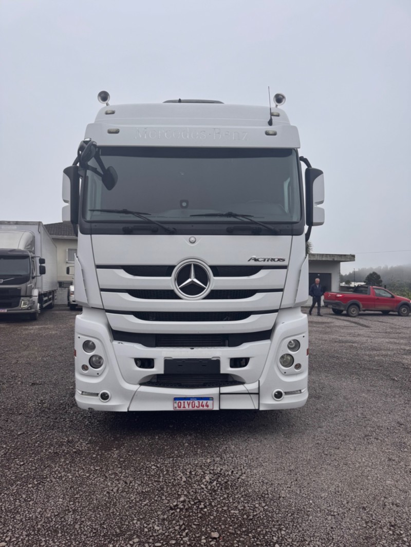 ACTROS 2546 LS 6X2 - 2018 - FARROUPILHA