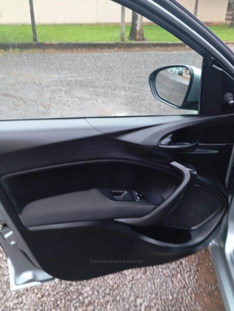 ARGO 1.0 DRIVE 6V FLEX 4P MANUAL - 2018 - PICADA CAFé